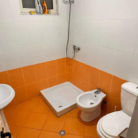 3 Apartment *